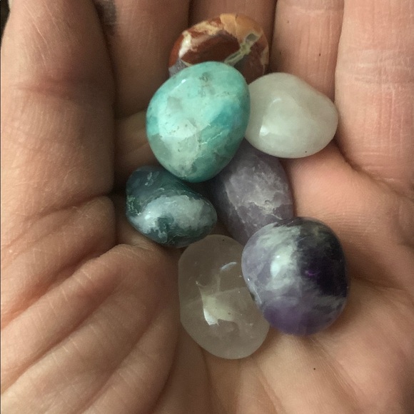 Assorted Polished Gemstone Collection - Picture 2 of 2